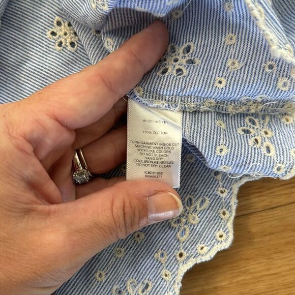 Sanctuary Viola Cotton Embroidered Eyelet Top Medium Blue and White - Picture 6 of 7